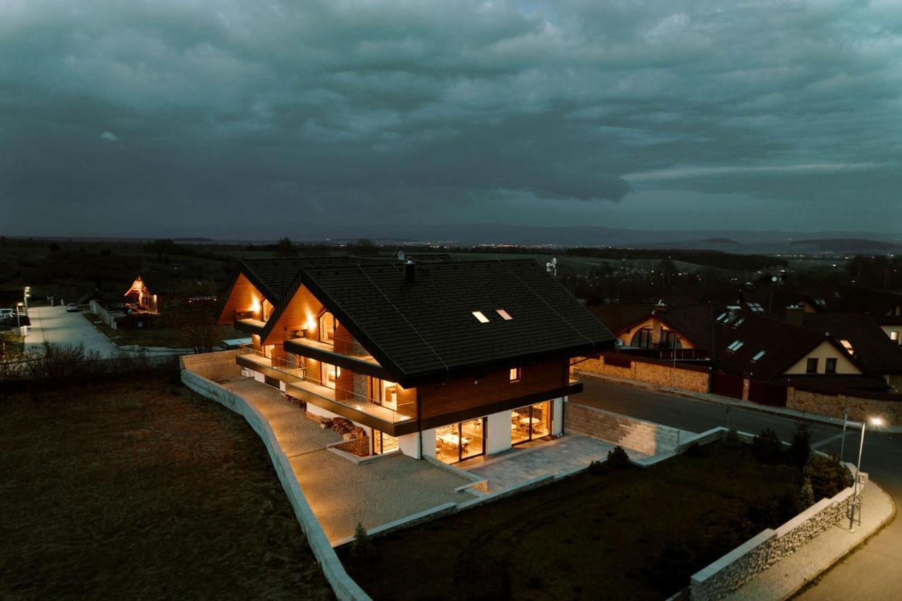 Villa Greystone วิสโซเค ดาตรี ภายนอก รูปภาพ